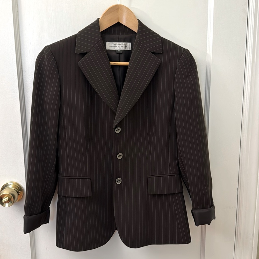 Tahari Arthur S. Levine Pinstripe Blazer - Size 4P